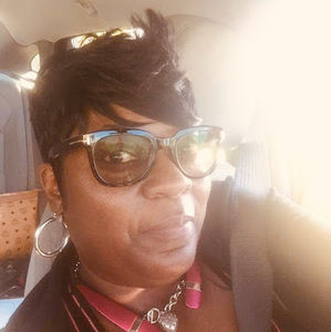 Meet your Posher, Stacy